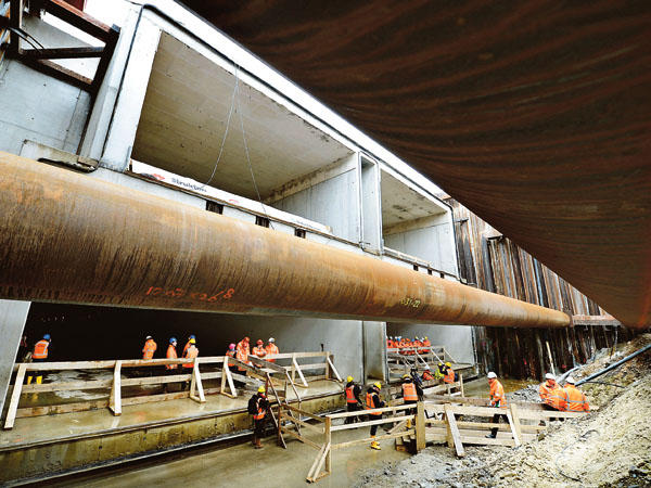 4 tunnelbuizen A2 tunnel Maastricht.