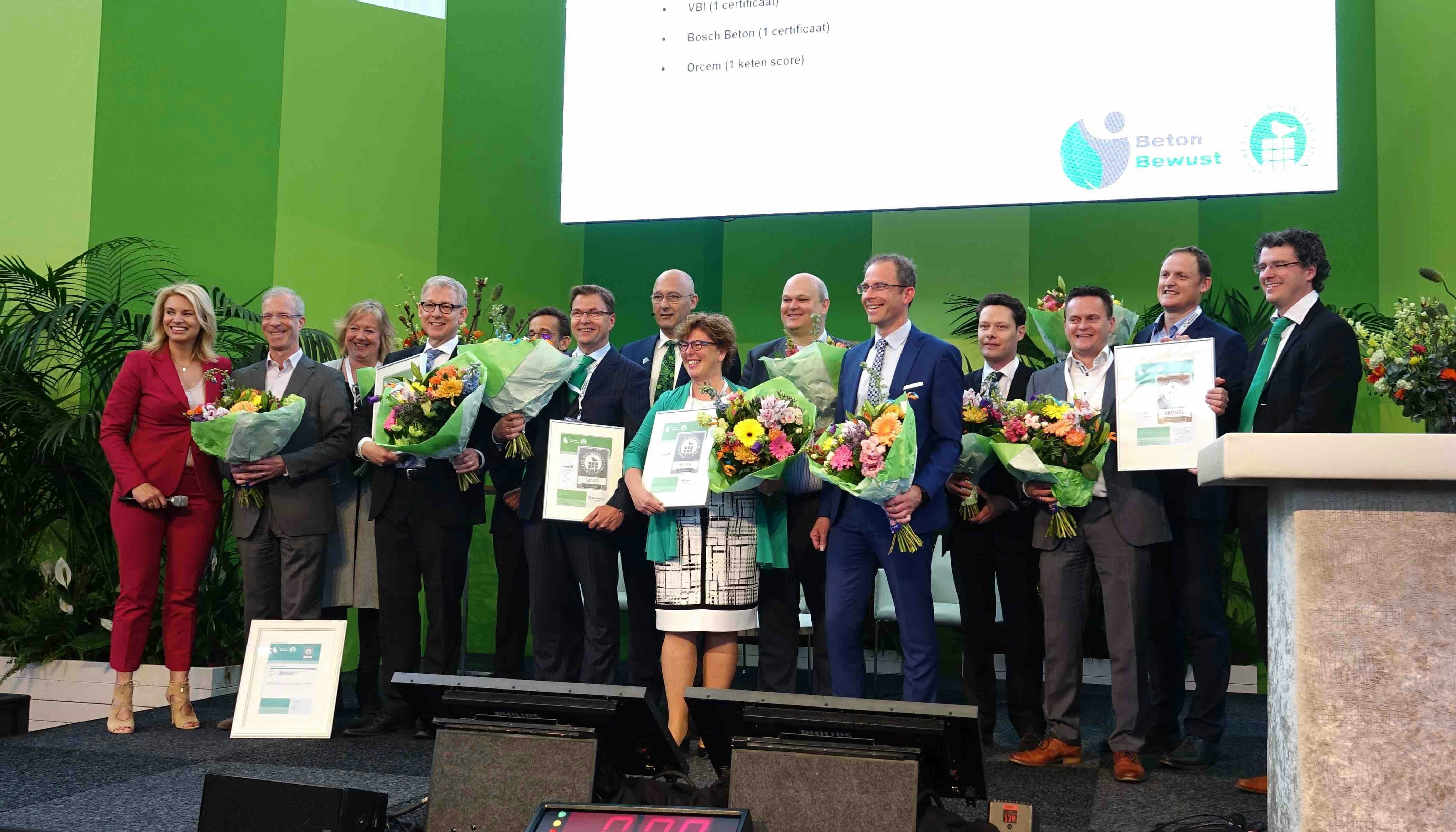 Vijf certificaten uitgereikt voor duurzaam beton