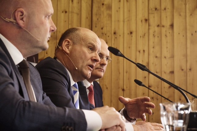 Raad van bestuur VolkerWessels: Alfred Vos, Jan de Ruiter, Jan van Rooijen. Foto: Eran Oppenheimer