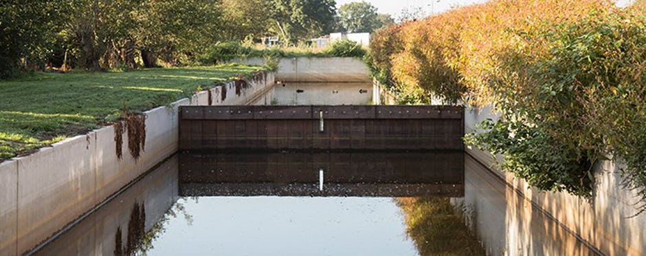 Keerwanden bij nieuwbouwwijk Nijkerkerveen