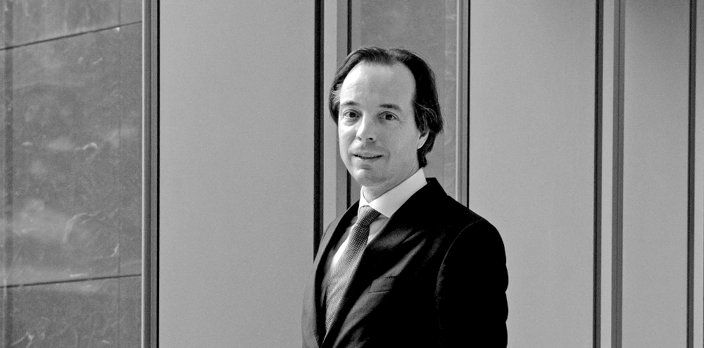 Foto Ronald Bakker
Petran van Heel werkzaam voor de Sector Banker Bouw van de ABN AMRO op de Amsterdamse Zuidas voor de rubriek Ten voeten uit.