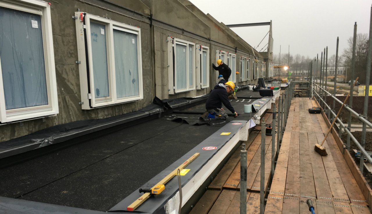 Prefab daken voor Vlierhoeve