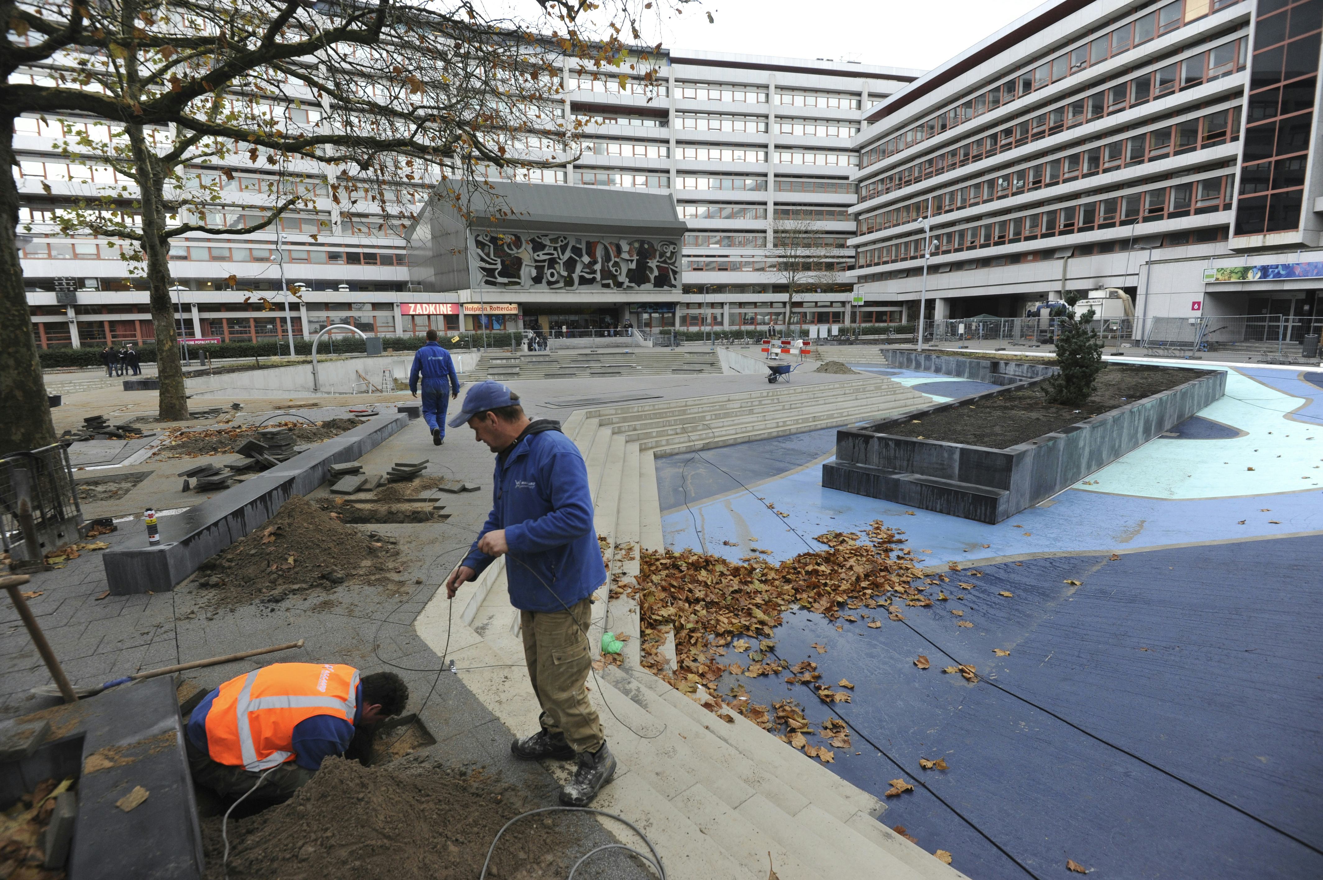 rotterdam 26 november 2013. Waterberging Bebtehmplein techniek pagina bij artikel door Edo Beerda Foto ries van Wendel de Joode/wereldfotograaf.nl