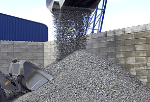 MAARSSEN - spoorbalast. COPYRIGHT TON BORSBOOM