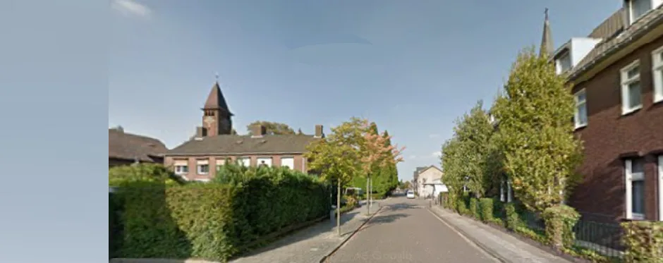 Google streetview.