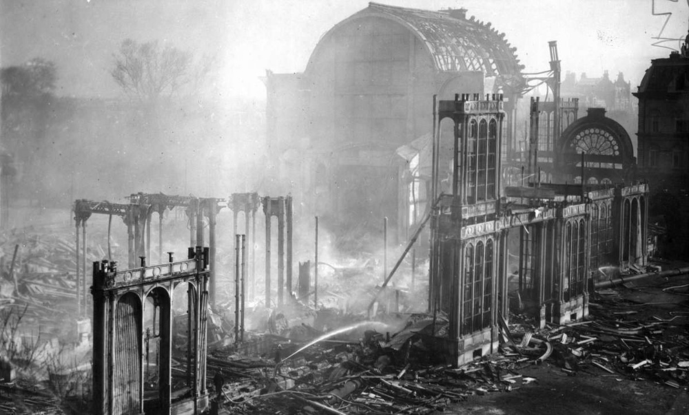 91n-3 Afgebrande Paleis voor Volksvlijt Amsterdam 1929