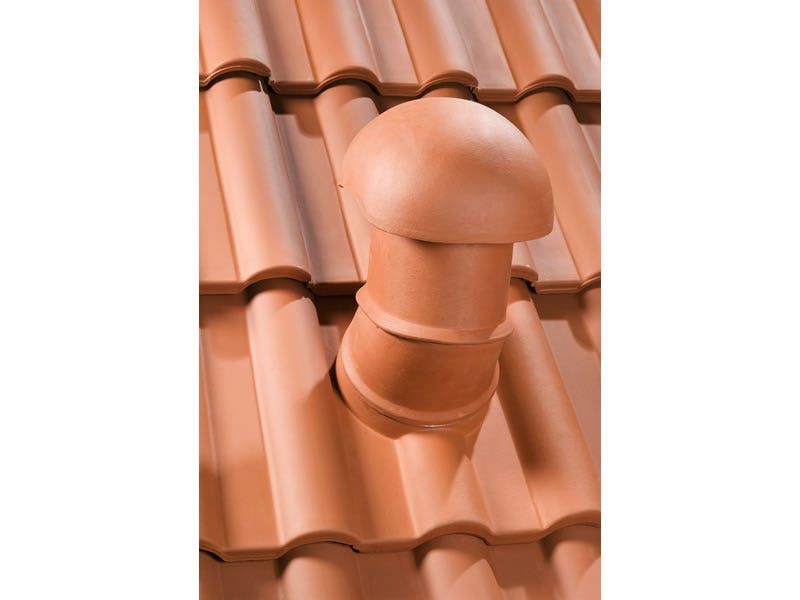 Wienerberger introduceert nieuwe dakdoorvoerpannen