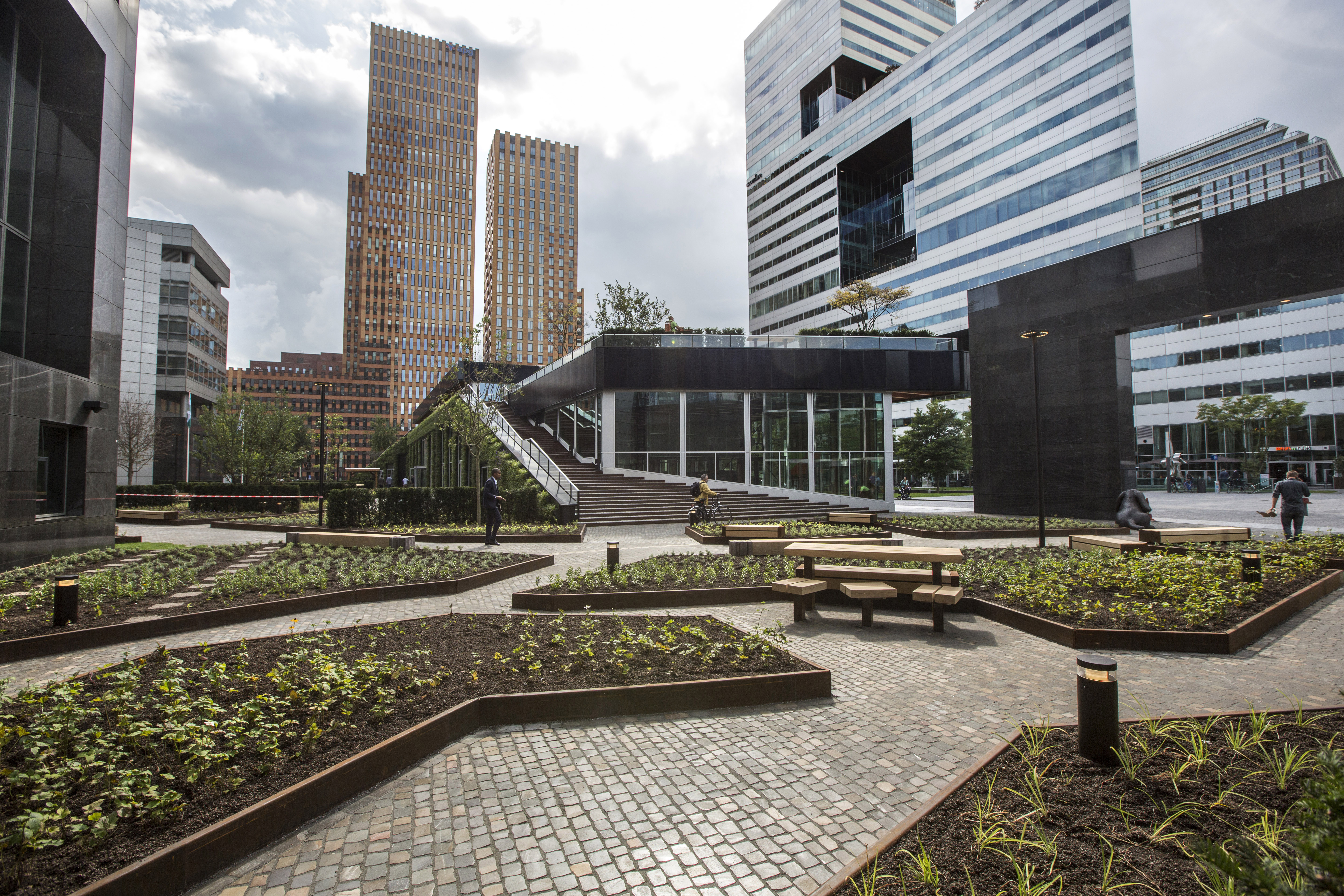 Bouw en techniek, infra, circulair paviljoen, ABN-AMRO, Mahlerplein, TEDx, september 2017, Amsterdam
Circl paviljoen
