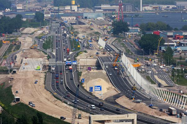 Bouw van de Tweede Coentunnel, een mega-dbfm-contract. Foto Rijkswaterstaat