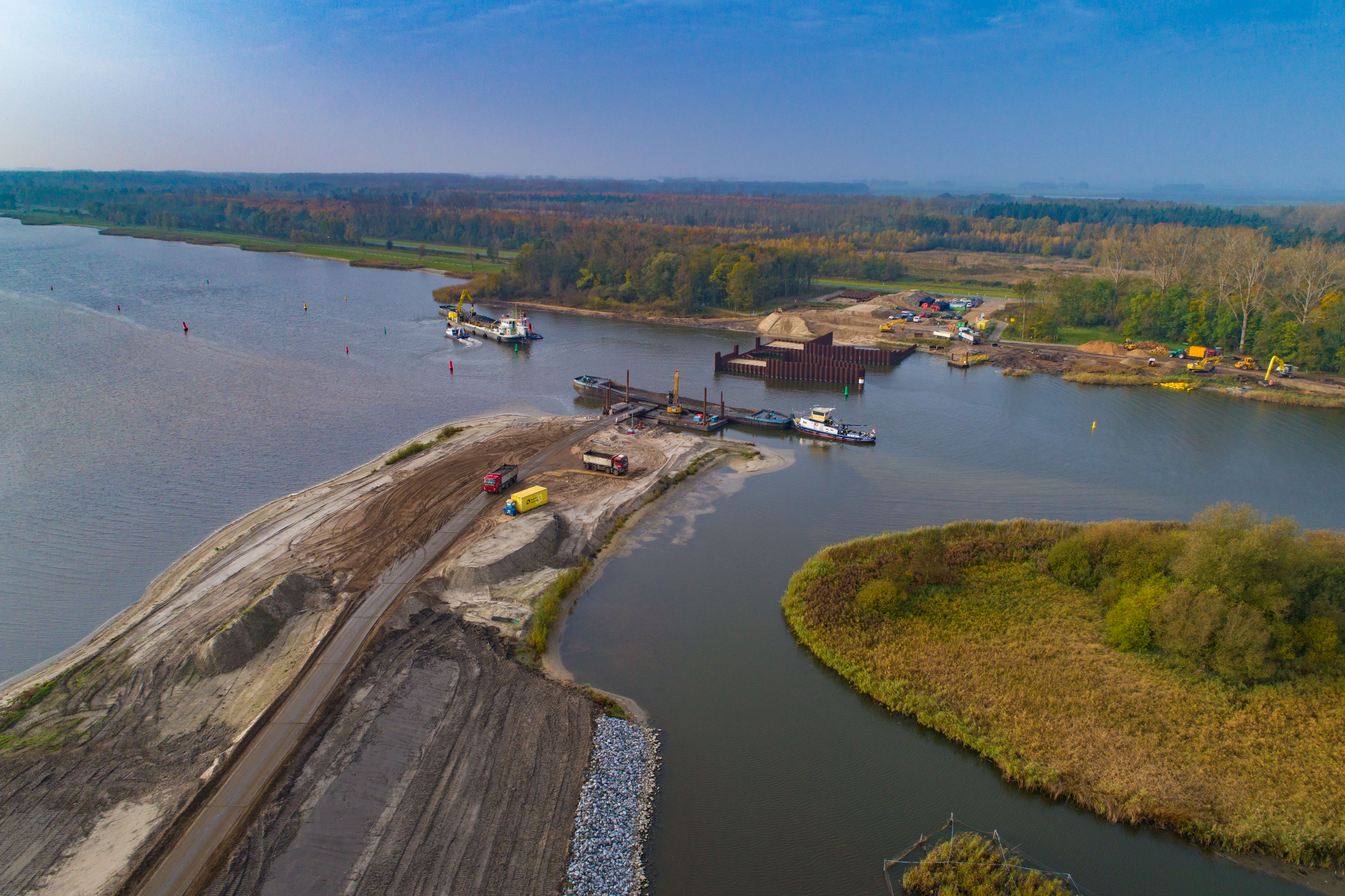 Aanleg Reevesluis in het Drontermeer. Foto: Freddy Schinkel