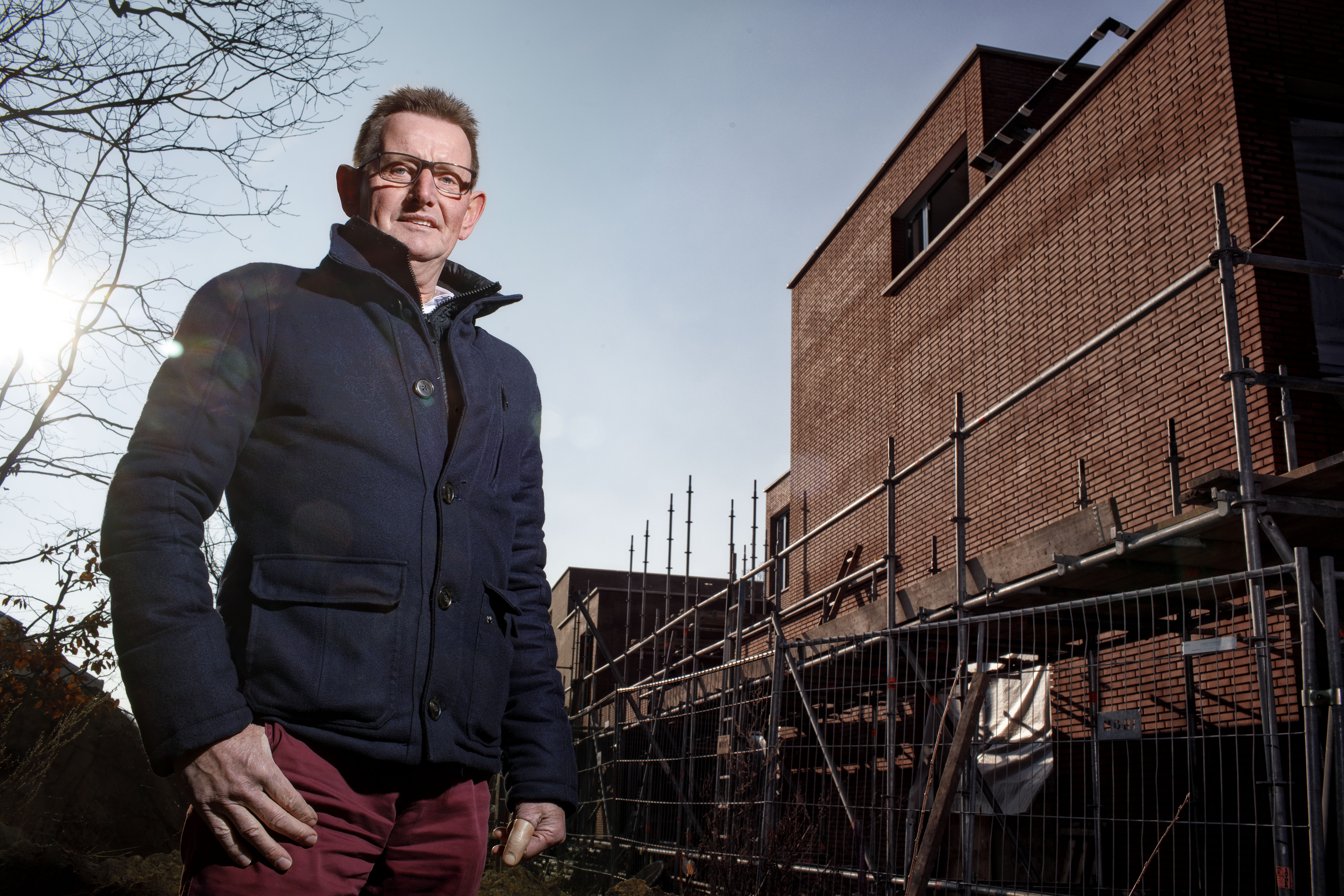 Ulvenhout, 23 februari 2018
Wim Haverhals bij het project van de Torendreef waarvoor zijn bedrijf het metselwerk heeft gedaan.
Foto: Dolph Cantrijn