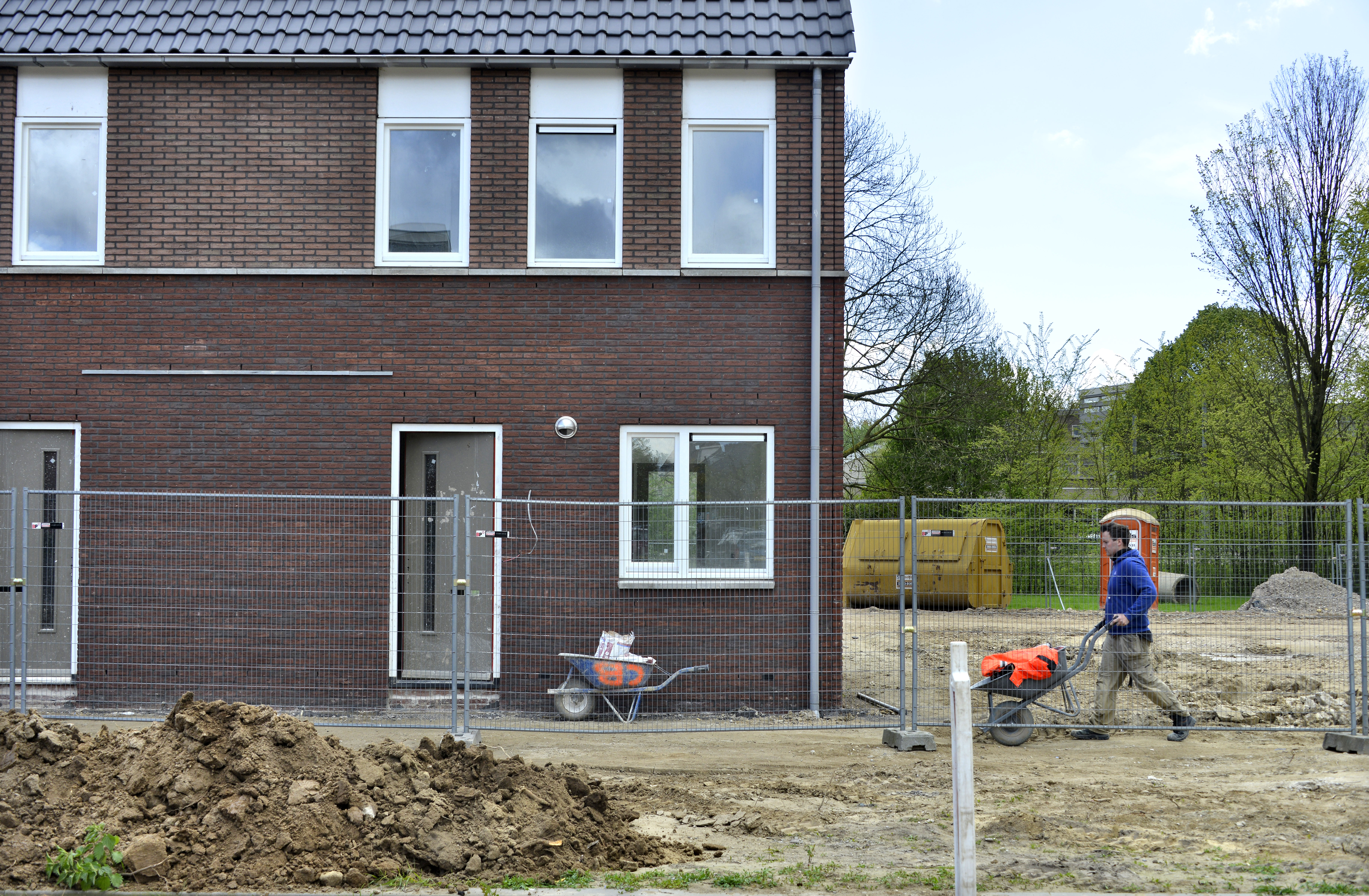 In de wijk Malburgen in Arnhem-Zuid worden veel huurhuizen vervangen door nieuwbouw. Foto: Flip Franssen