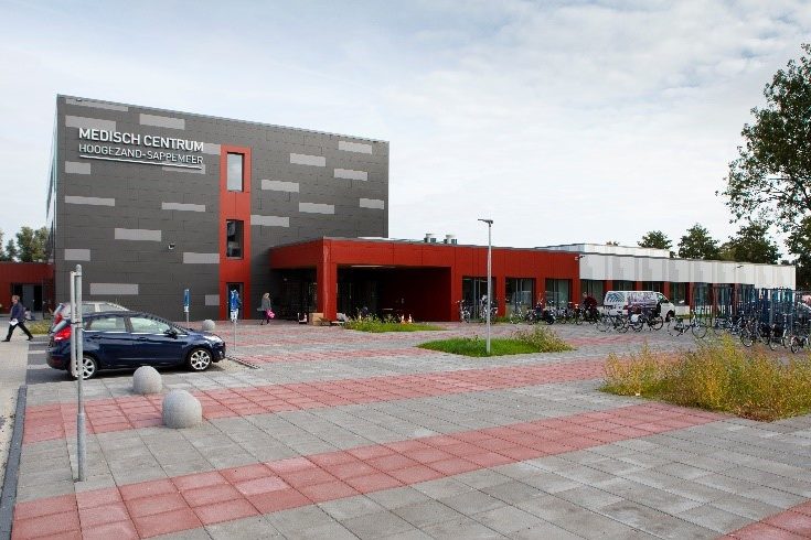 Een voormalig schoolgebouw in Hoogezand-Sappemeer is getransformeerd tot een Medisch Centrum waarbij duurzaamheid hoog in het vaandel stond. 

