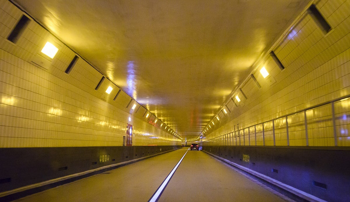 TBI levert tweede buis Maastunnel op na grondige renovatie