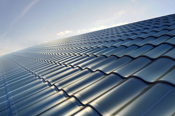 Dakpan en zonnepaneel in één