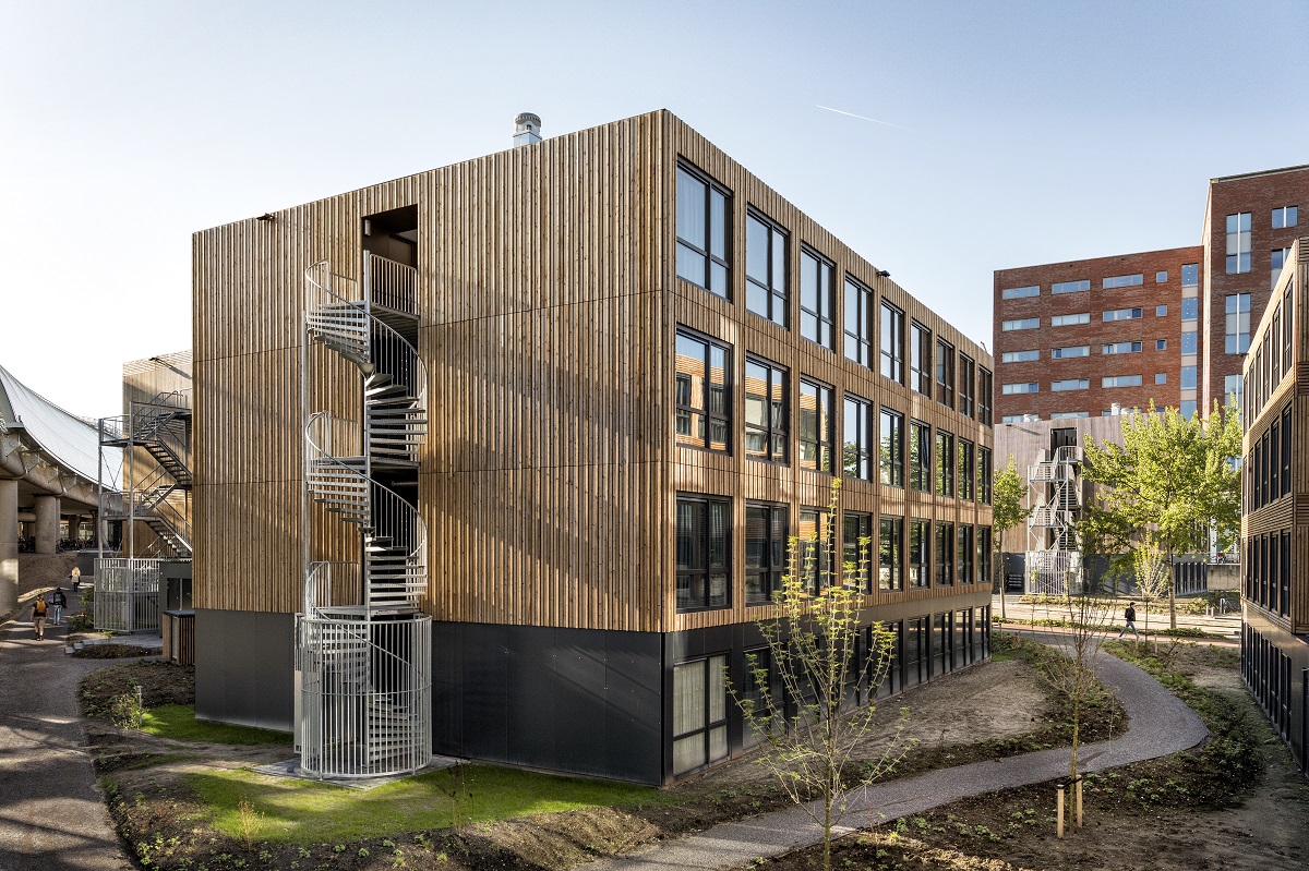Studentenwoningen van Jan Snel bij Amsterdam Sloterdijk. Foto: Cojan van Toor