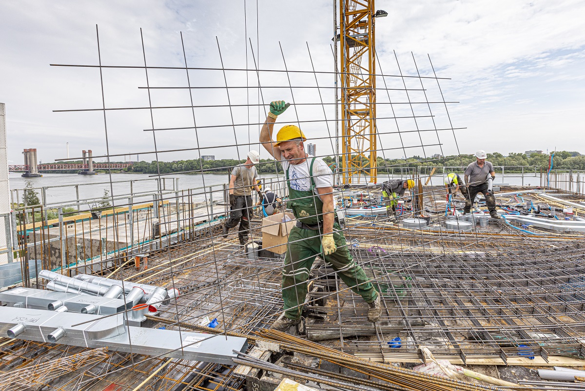 Spijkenisse. Terras aan de Maas. Foto: Guido Benschop