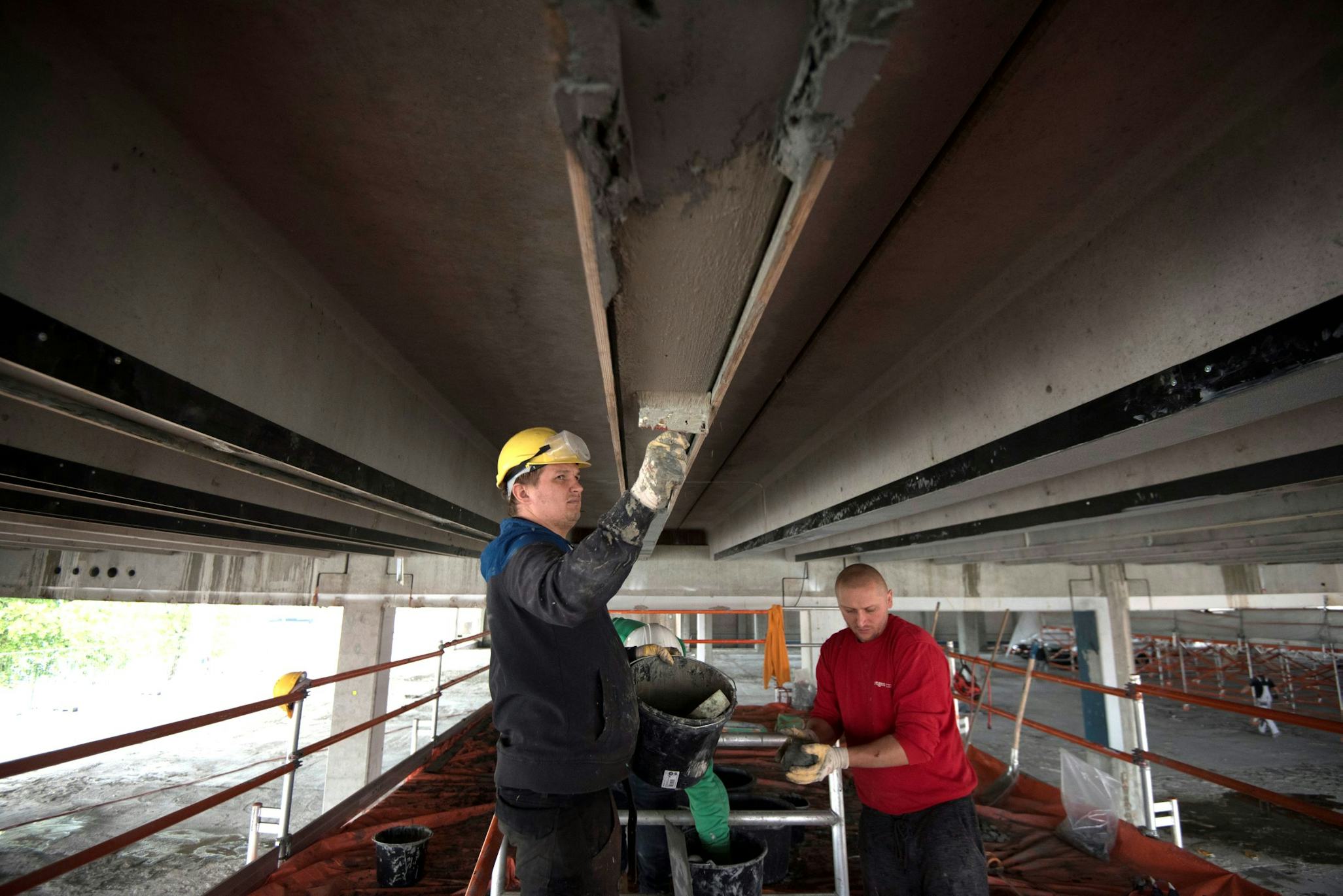 Van Dijk garage in Rotterdam in onderhoud door BALM, ABT en S&P. Foto: Ries van Wendel de Joode
