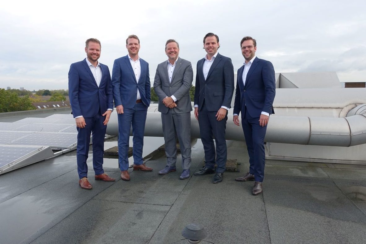 Van keukentafel naar vergadertafel