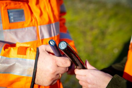 Vaker bedrading van aluminium