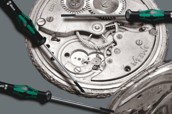 Fĳnmechanisch schroeven