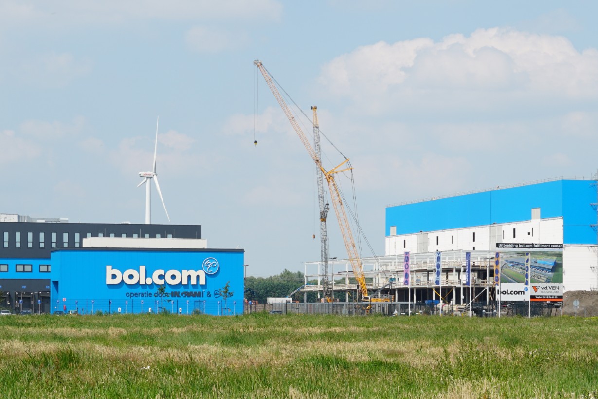 Van de Ven bouwt distributiecentrum Bol.com in Waalwijk. Foto: Shutterstock