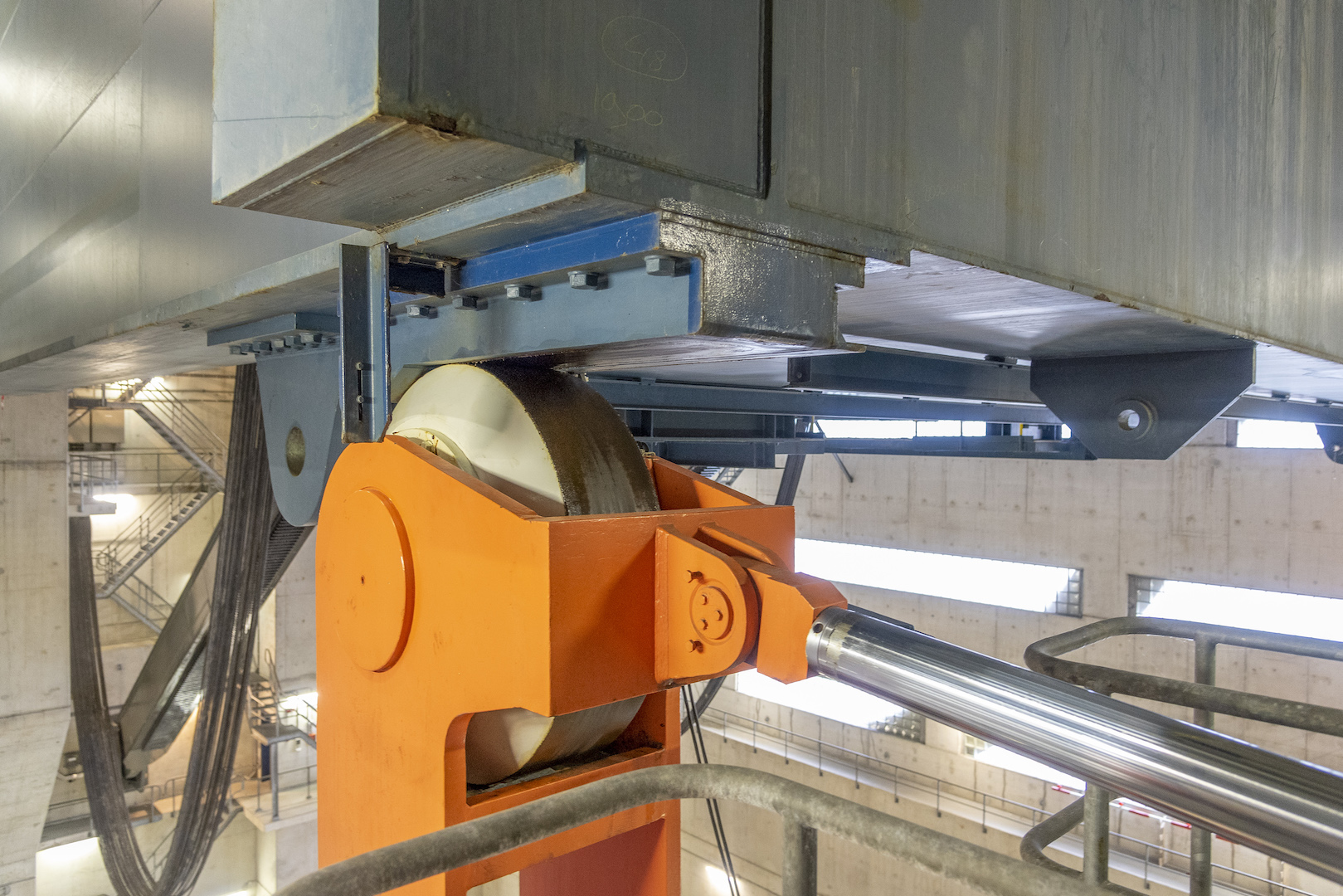 De aanbesteding van het eerste deelcontract, vernieuwing van de beweegbare delen, moet nog dit jaar gebeuren. Foto: Rijkswaterstaat