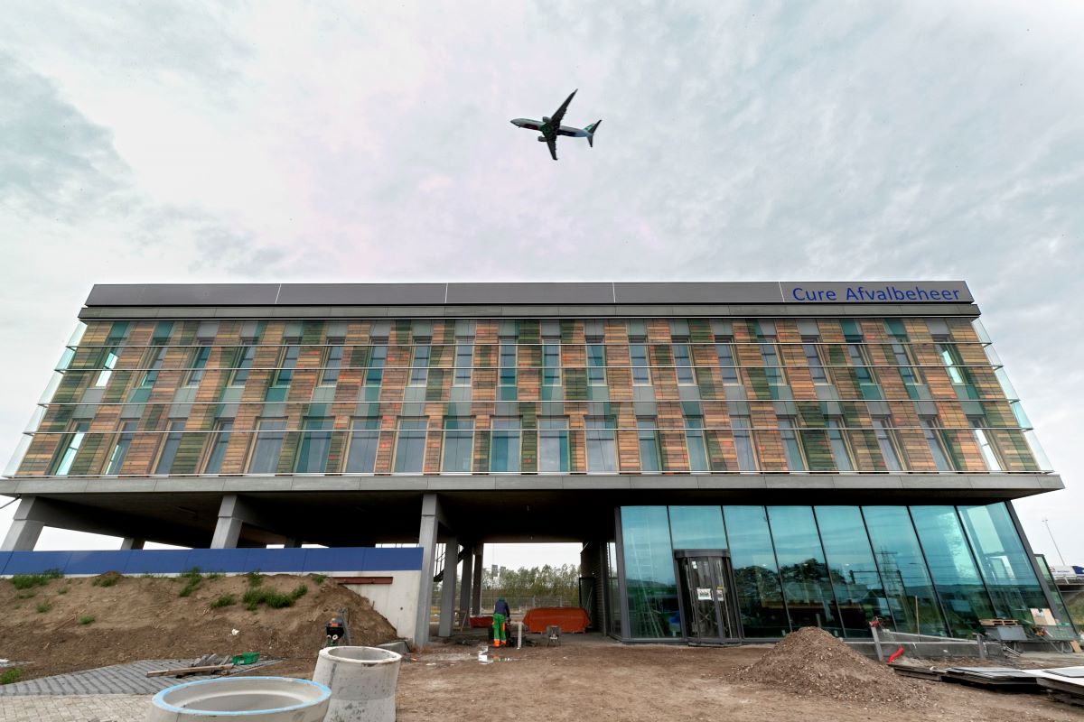 Foto: DCI Media, Best