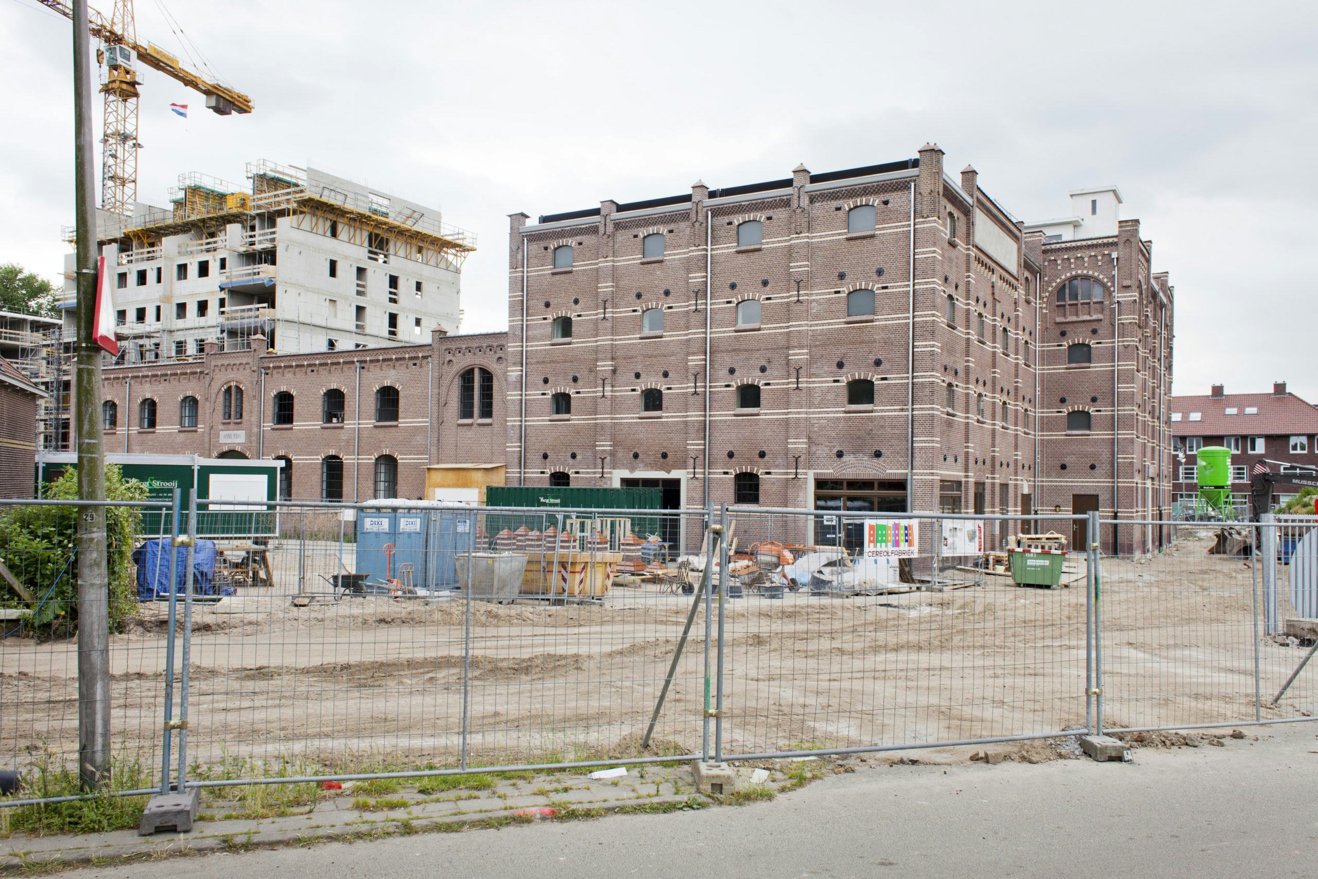 Nadat twee projectontwikkelaars er hun tanden op stuk hadden gebeten, trok BOEi de voormalige olie- en lijnkoekenfabriek Cereol in Utrecht wel vlot. Foto: ANP