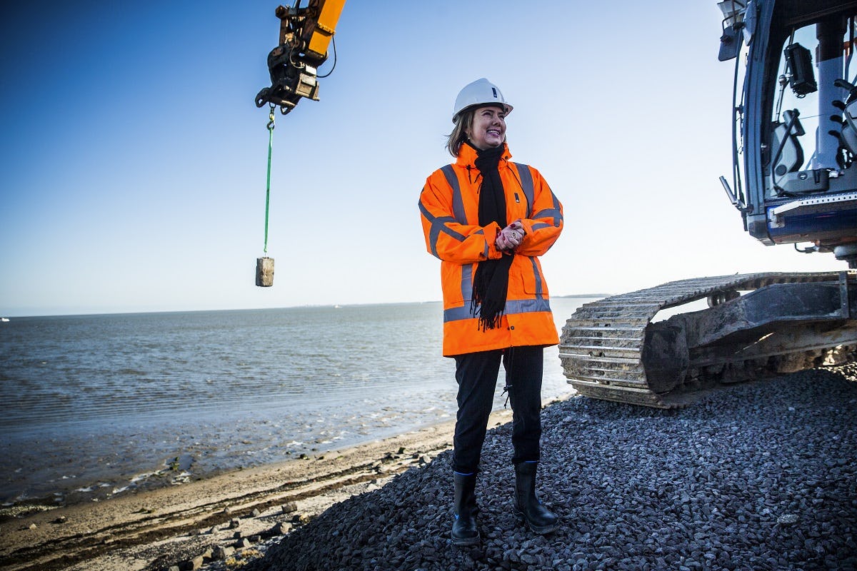 Kamer hult zich in stilzwijgen over problemen Afsluitdijk: 'De minister is zich kapot geschrokken'