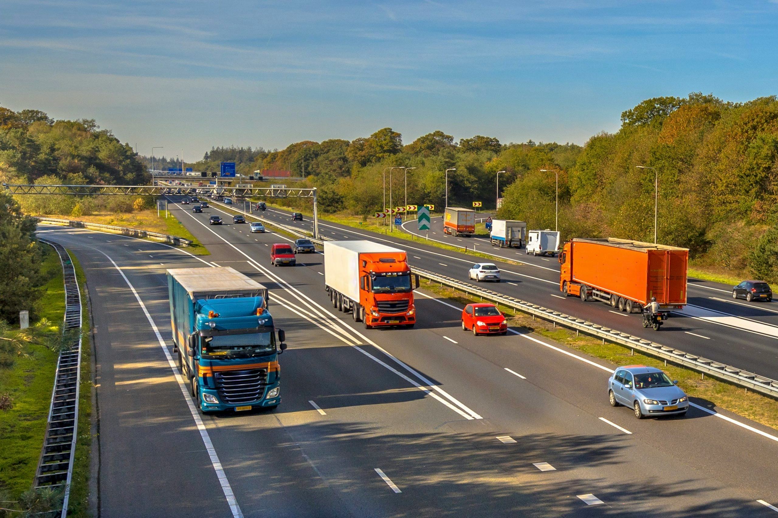 Door gebrek aan stikstofruimte kwamen eerder nog miljarden vrij. Die gingen onder andere naar de verbetering van verkeersknooppunten Rottepolderplein en Vught en de A58 tussen Breda en Tilburg. Foto: Shutterstock