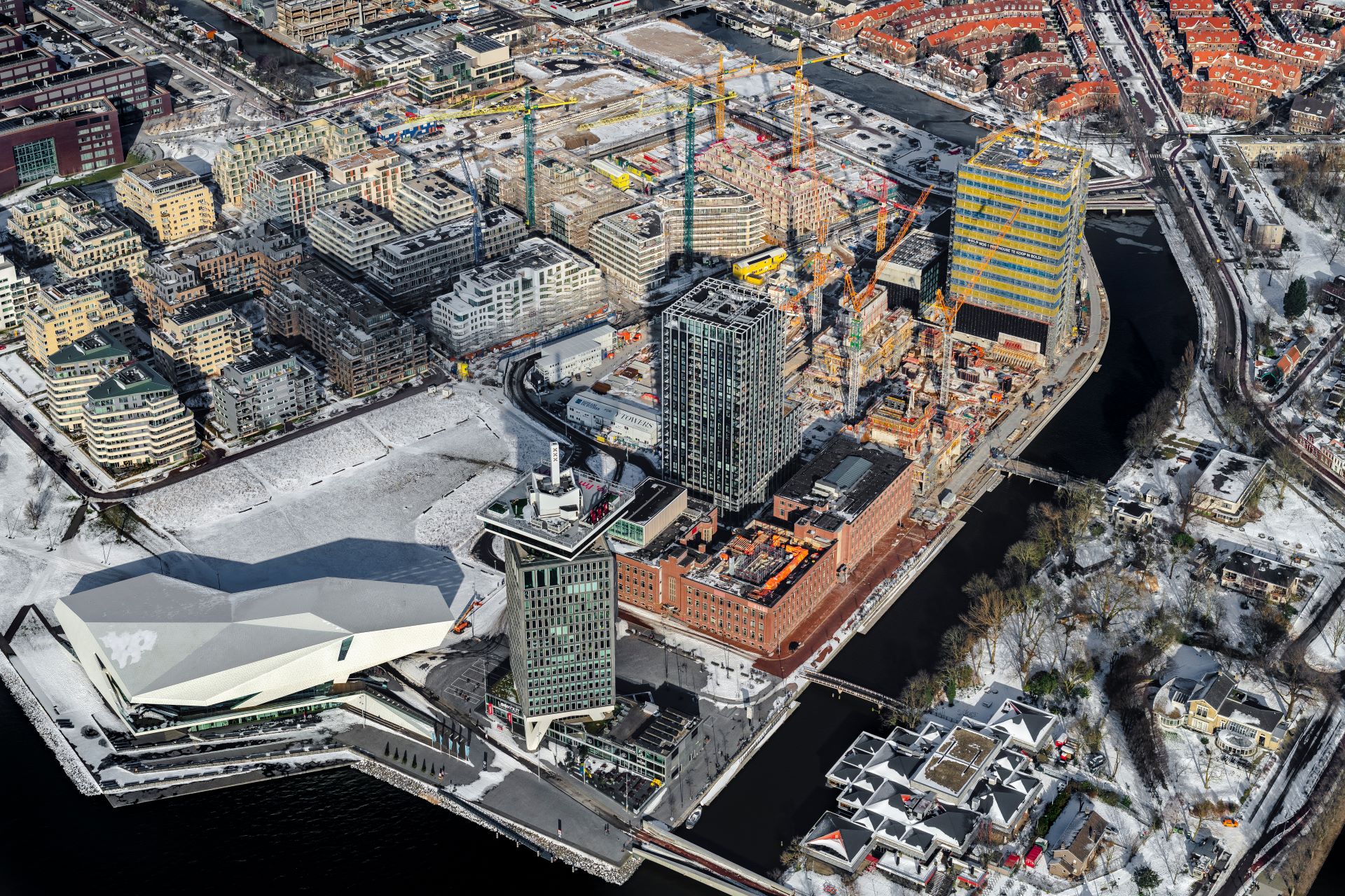 Y-Towers aan het IJ. Foto: John Gundlach / Flying Holland 