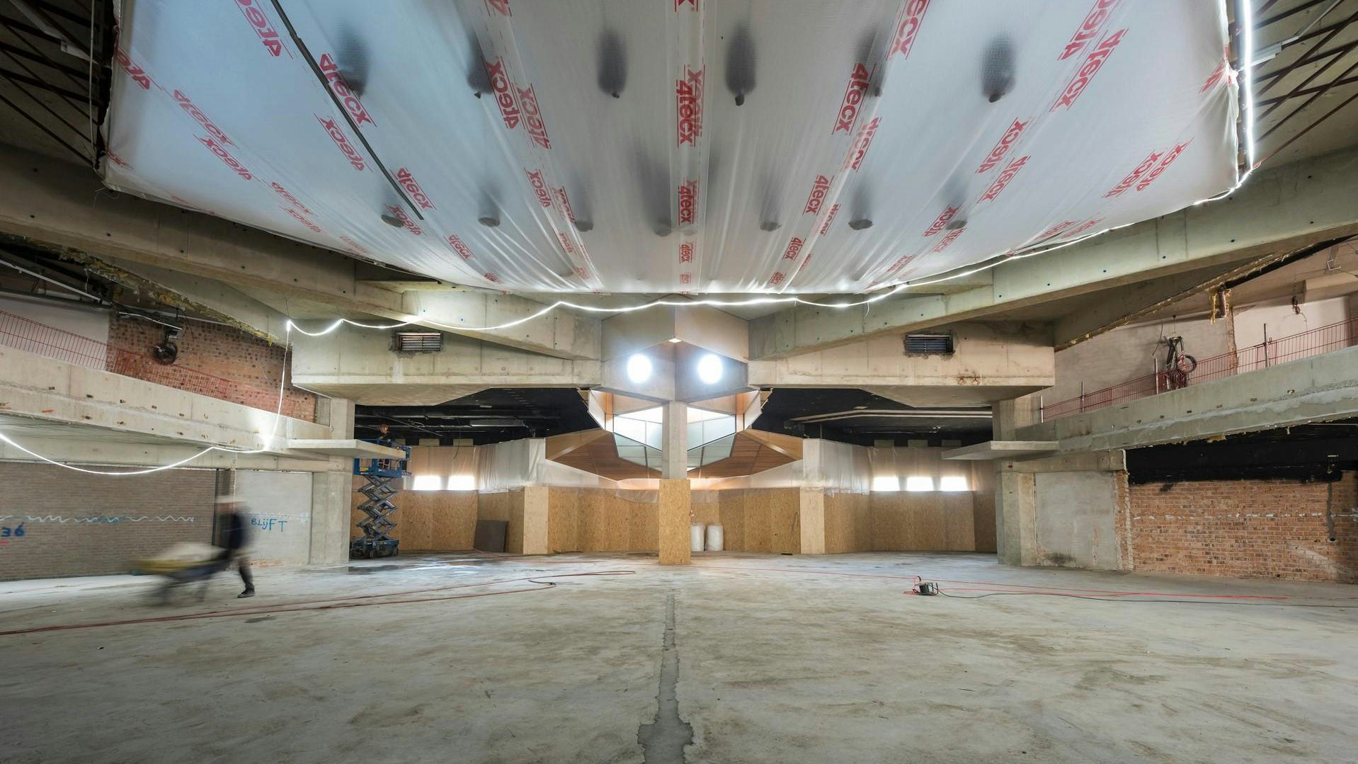 Verbouwing tijdelijke Tweede Kamer. Foto: Tineke Dijkstra