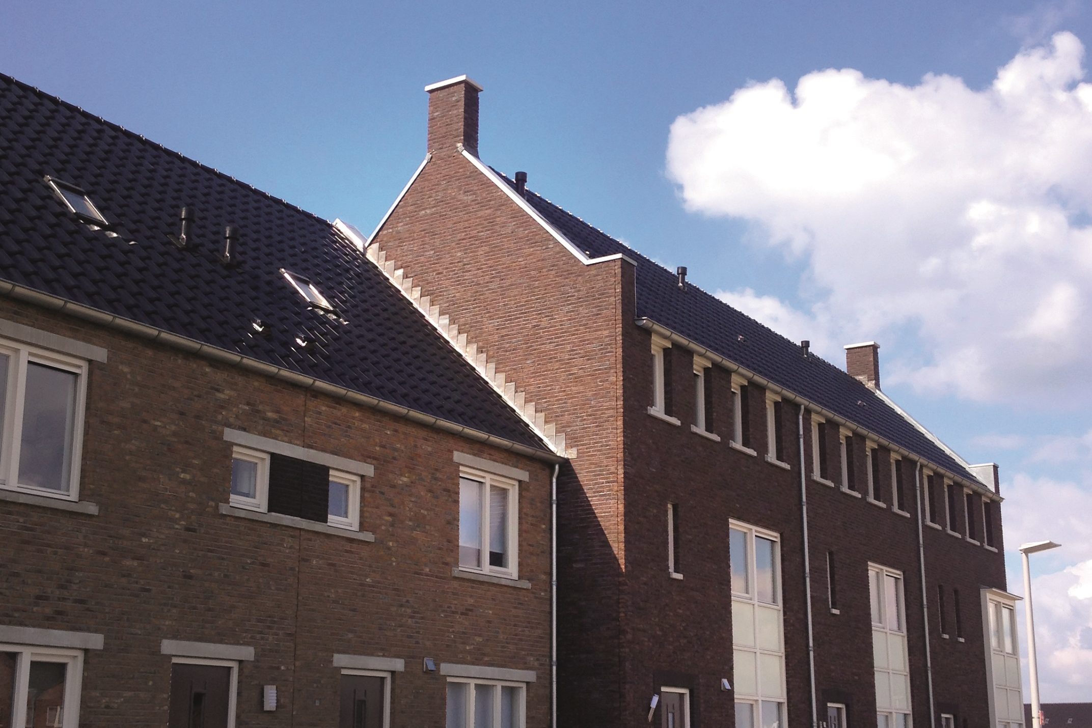 Door met eigen prefab systemen aan te sluiten op de productieprocessen van de systeembouwers vergroot Vilton
industrieel bouwen.