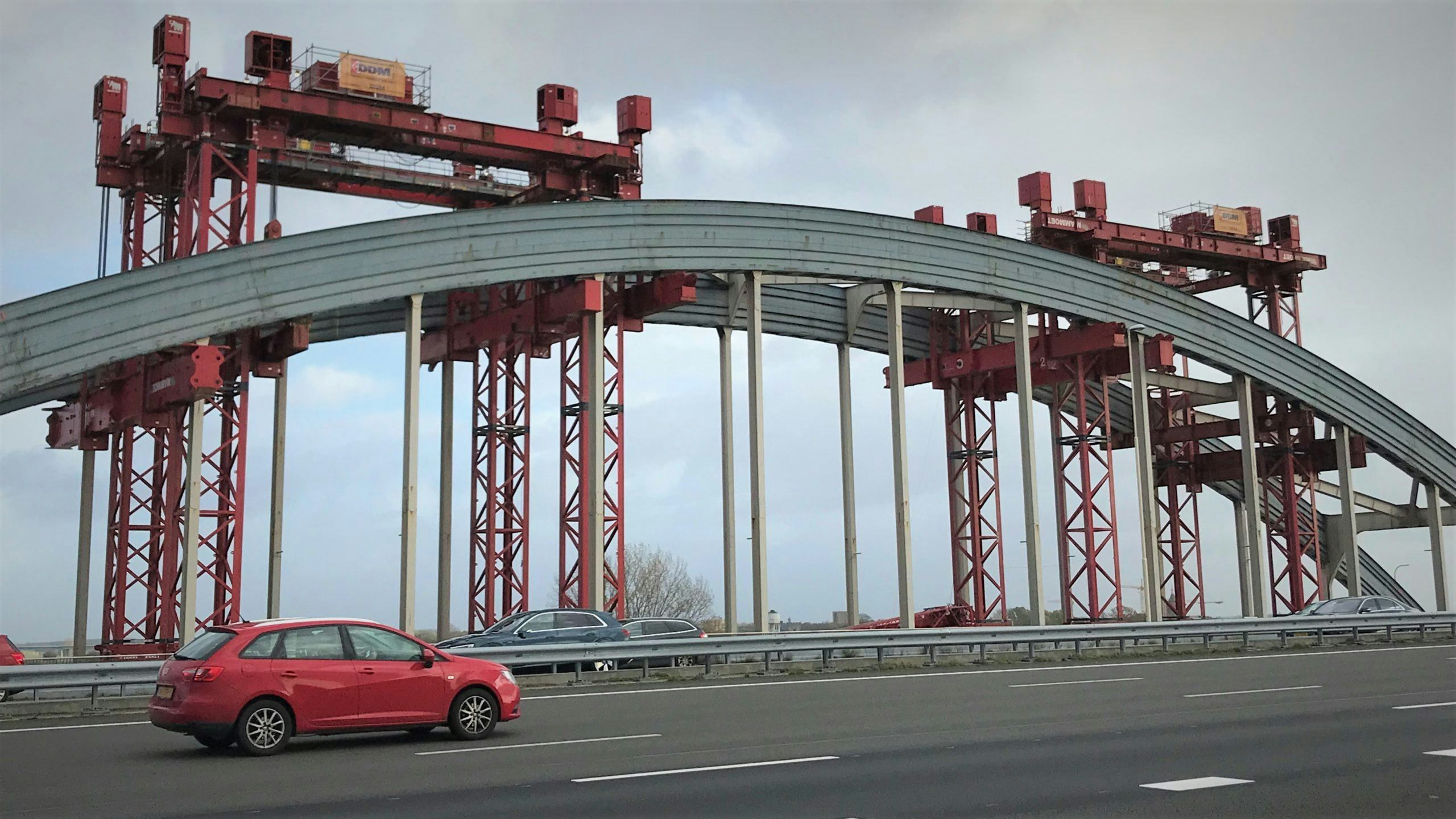 Boogbrug Vianen. Foto: Ad Tissink/Cobouw
