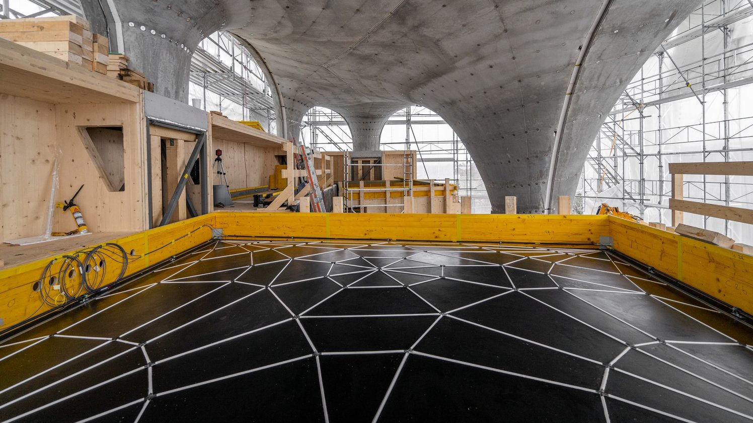 Proefbelastingen met de spinnenwebvloer leverden goede resultaten op. Foto’s: ETH Zürich