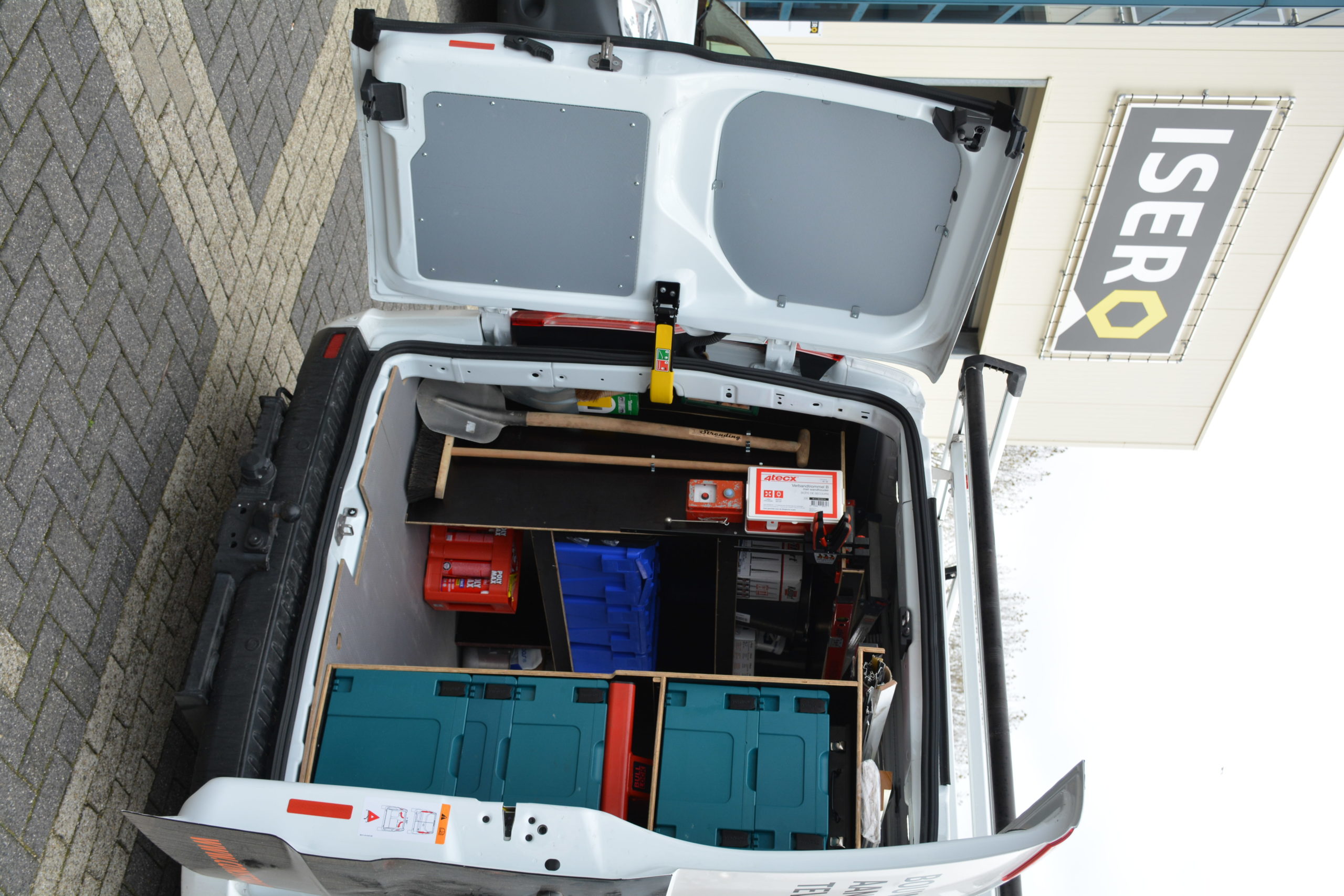 Isero levert een snelle en efficiënte bevoorrading voor onderhoudsbussen