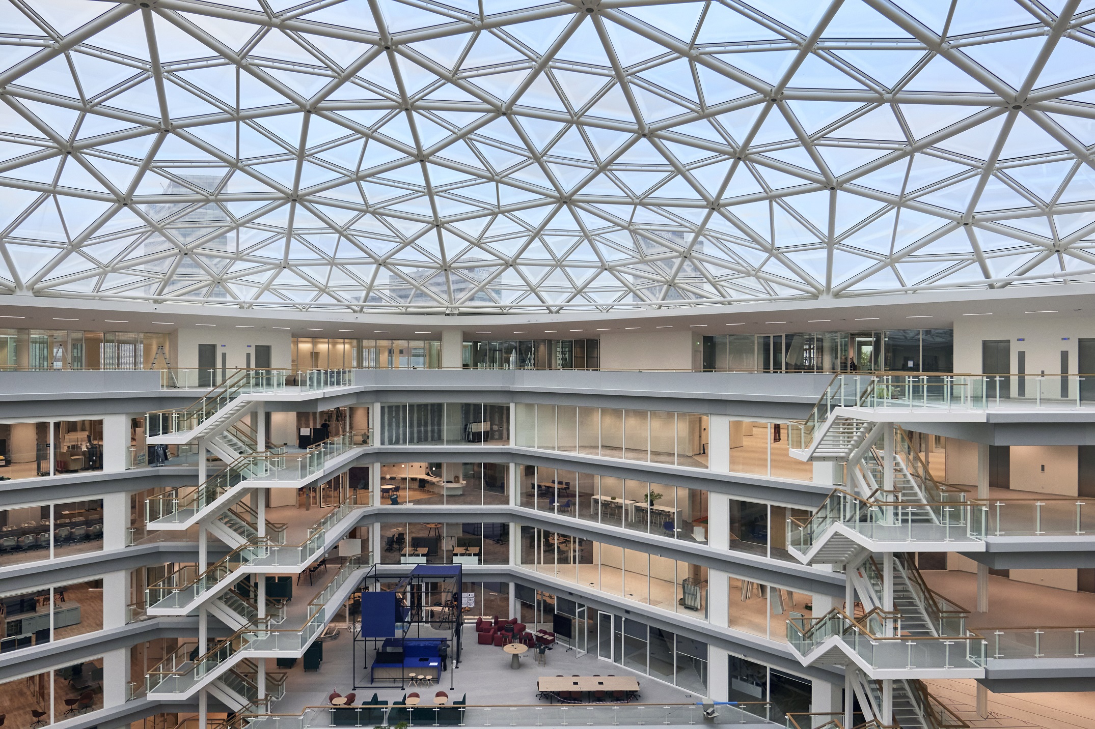 #nieuwewarmte: Het vernieuwde EDGE Amsterdam West is een oase van licht, lucht en groen