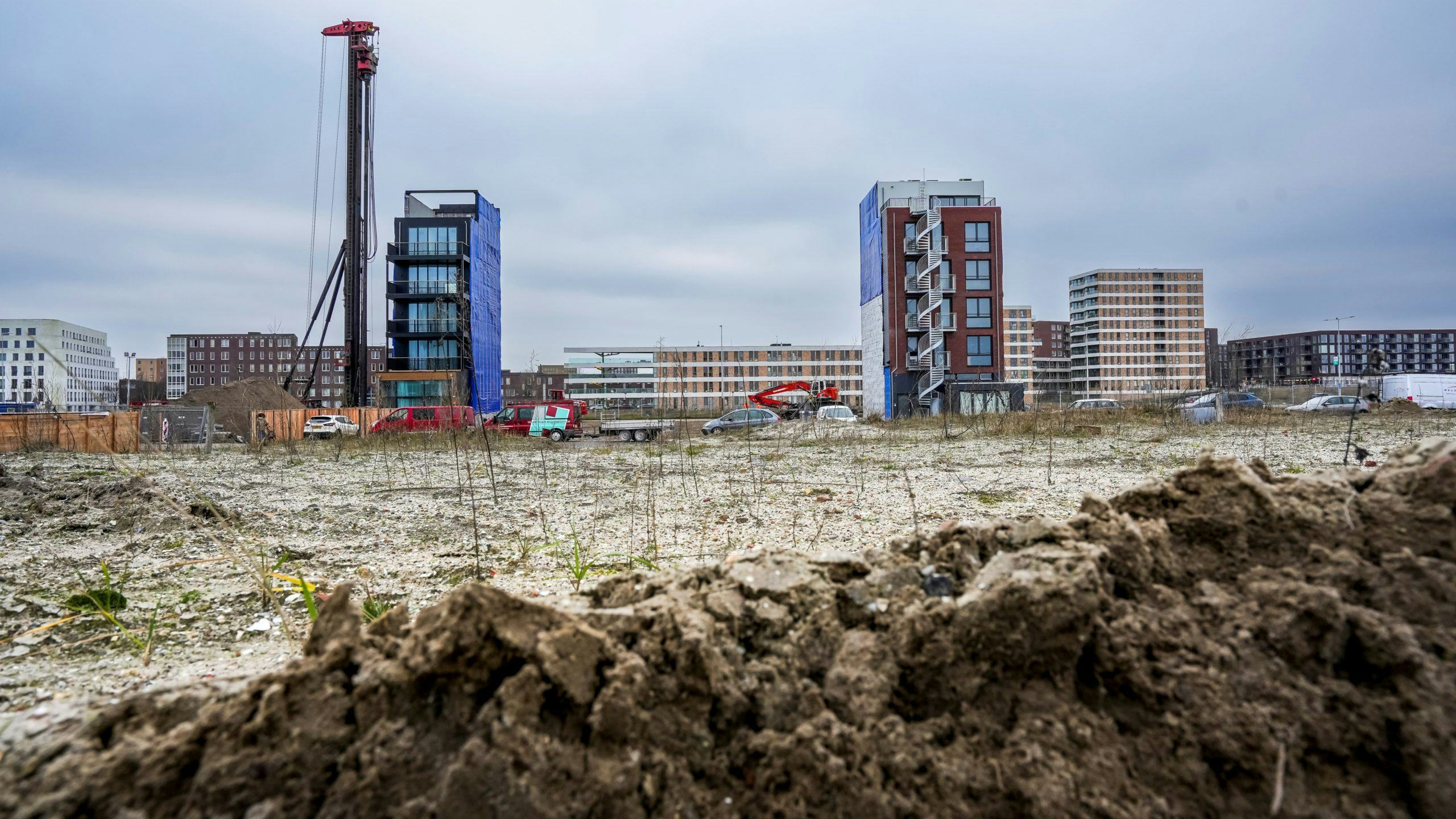 Woningen in aanbouw in Amsterdam. Foto: Lex van Lieshout/ANP