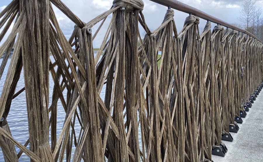 Floriade-bezoekers hoeven zich niet in te houden op brug van vlasvezels