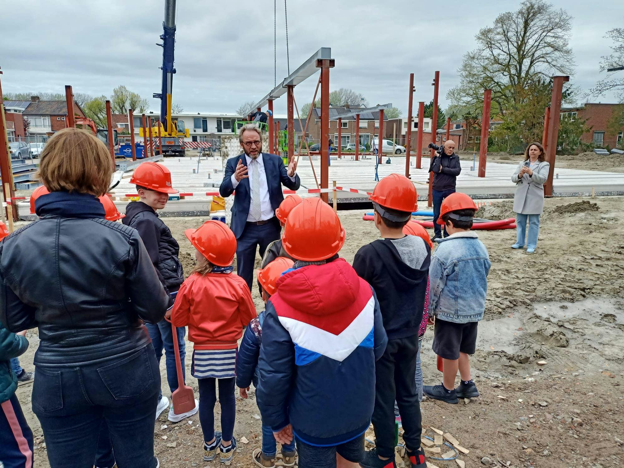 Opening van de bouw. Foto: Tweemaster-Kameleon