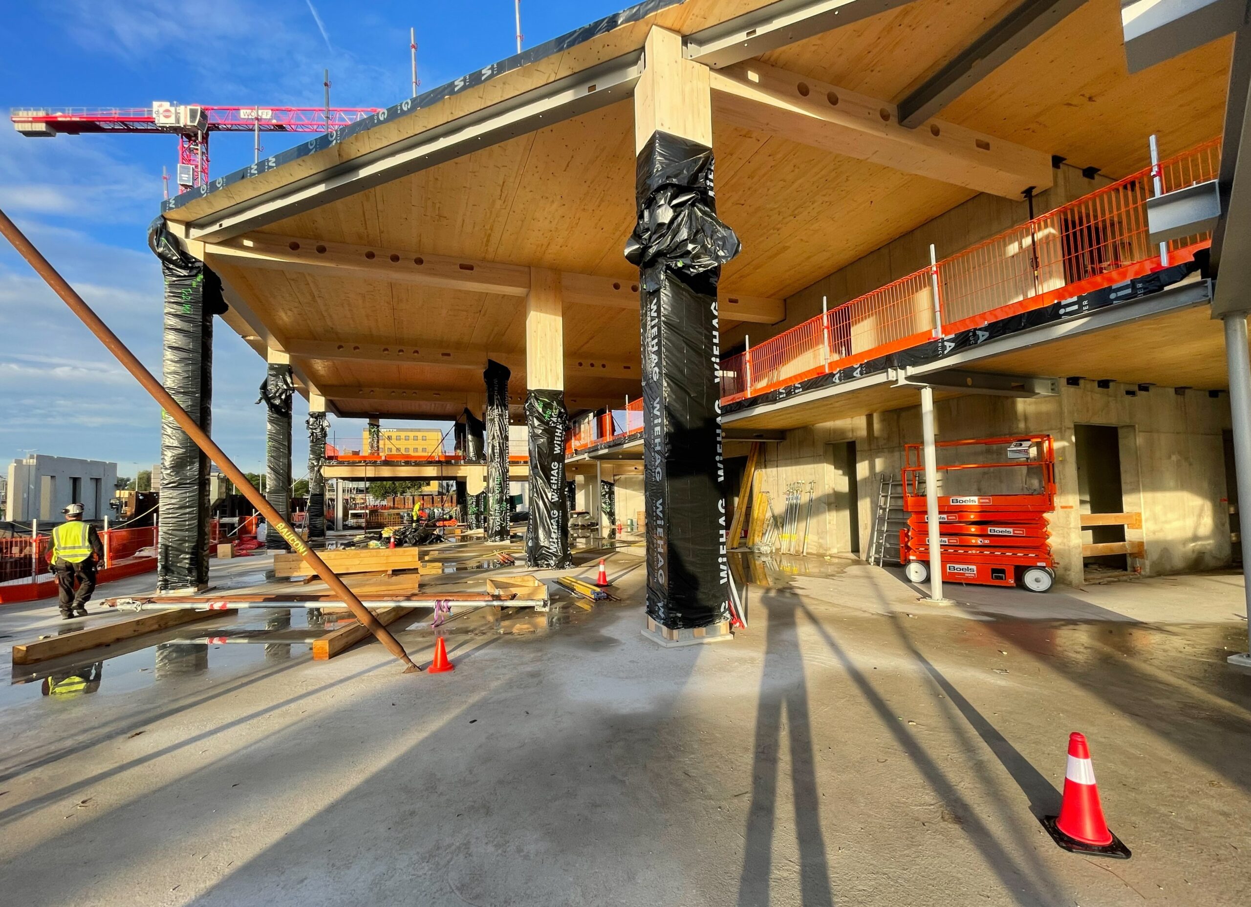 In Mediavaert wordt maar liefst 6.500 kuub aan prefab houten onderdelen verwerkt