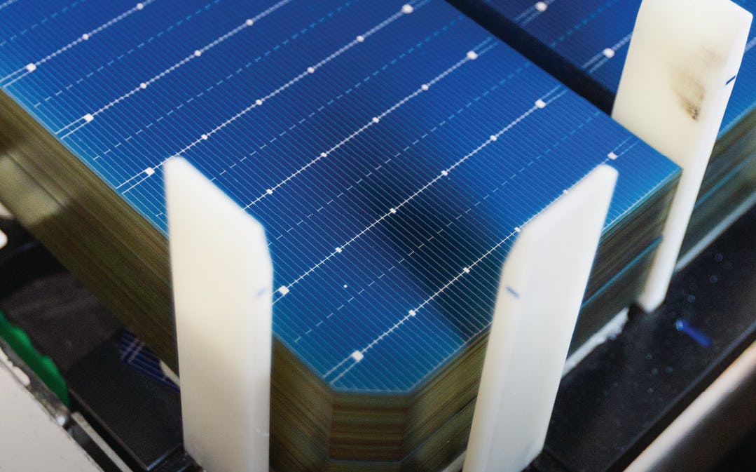 Duurzame gebouwde omgeving met uiterst duurzame Solarwatt glas-glas-zonnepanelen
