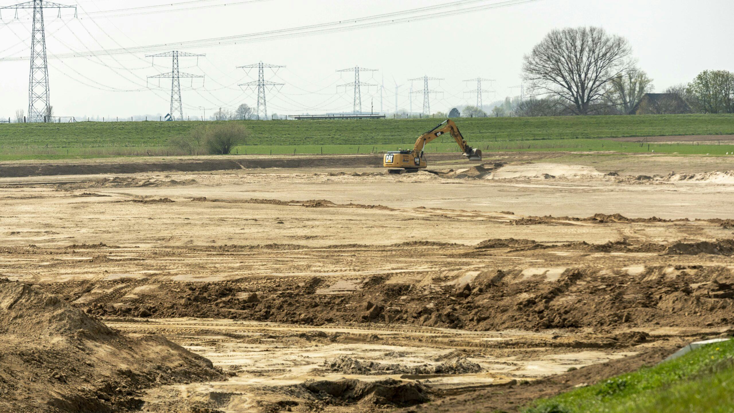 In 2021 werden al grondwerkzaamheden voor de ViA15 uitgevoerd. GelreGroen gaat nu verder met voorbereidende werkzaamheden. Foto: Bert Spiertz
