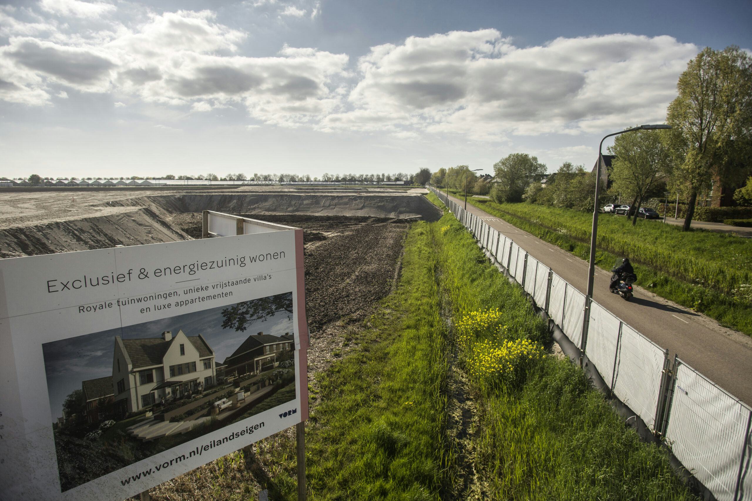 De tussenhandel, onder andere actief in Amstelveen, profiteert significant van de waardesprong van grond. Foto: Eran Oppenheimer