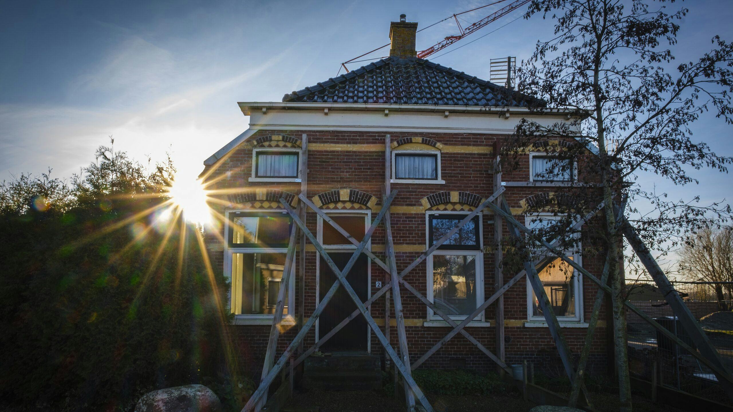 Gestutte woning in dorp Overschild. Foto: ANP / Hollandse Hoogte / Anjo de Haan