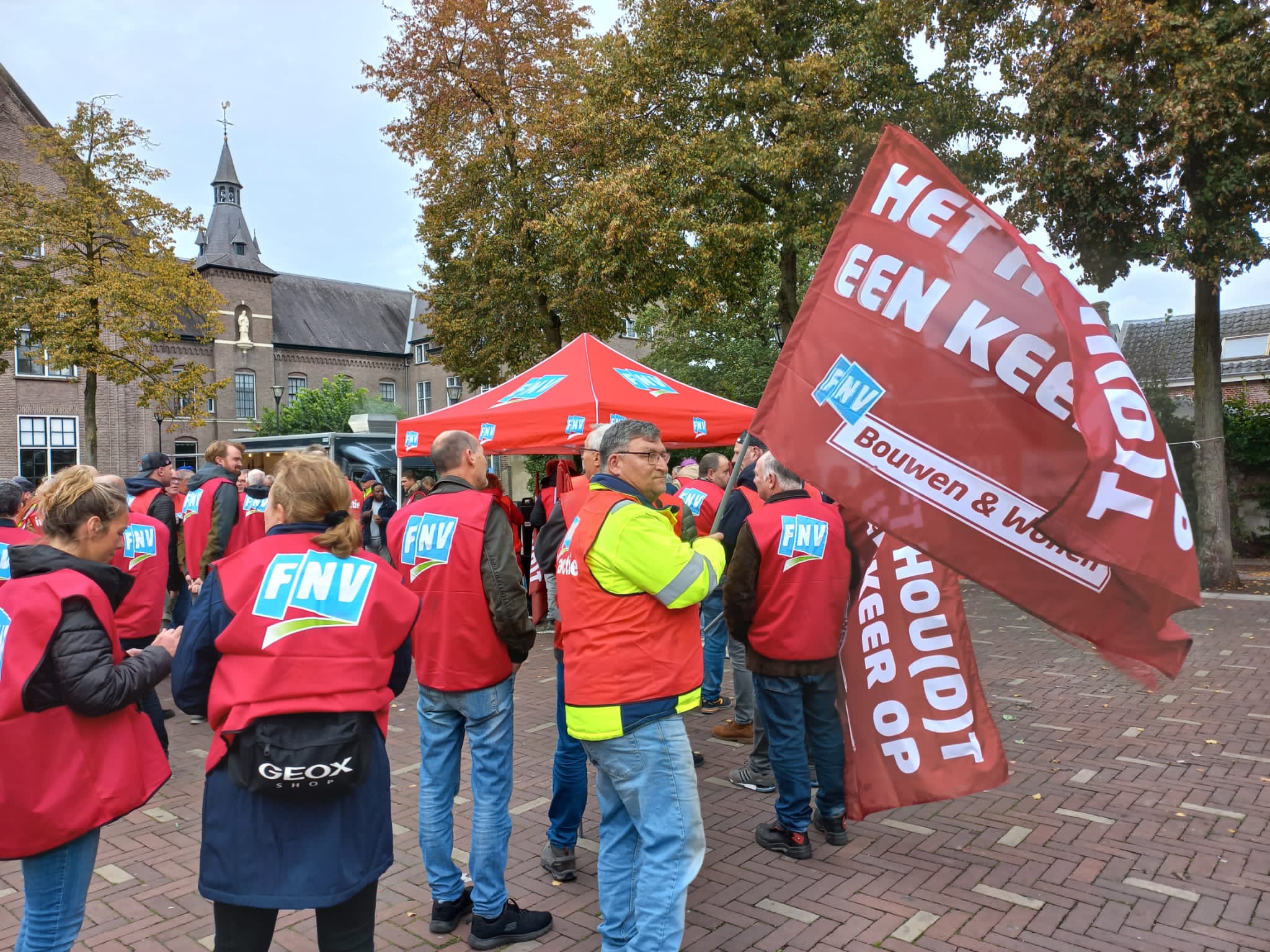Stakers bij een eerdere actie van FNV. Foto: FNV. 