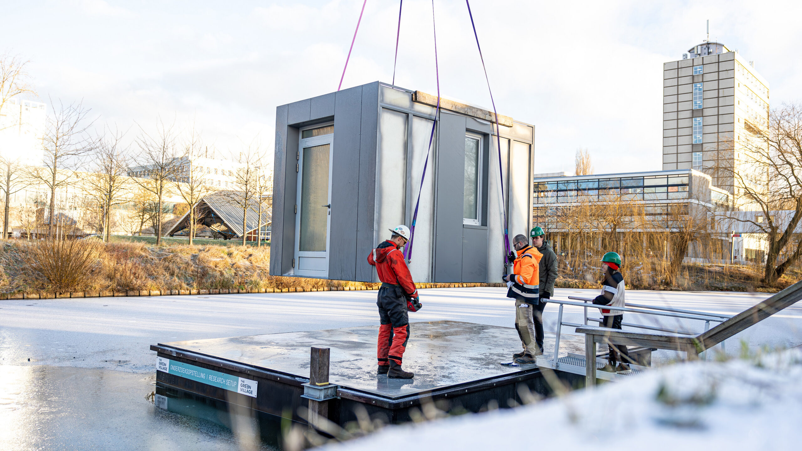 Het dobberkantoortje wordt geplaatst in Delft. Foto: Robèrt Kroonen ('The Green Village')