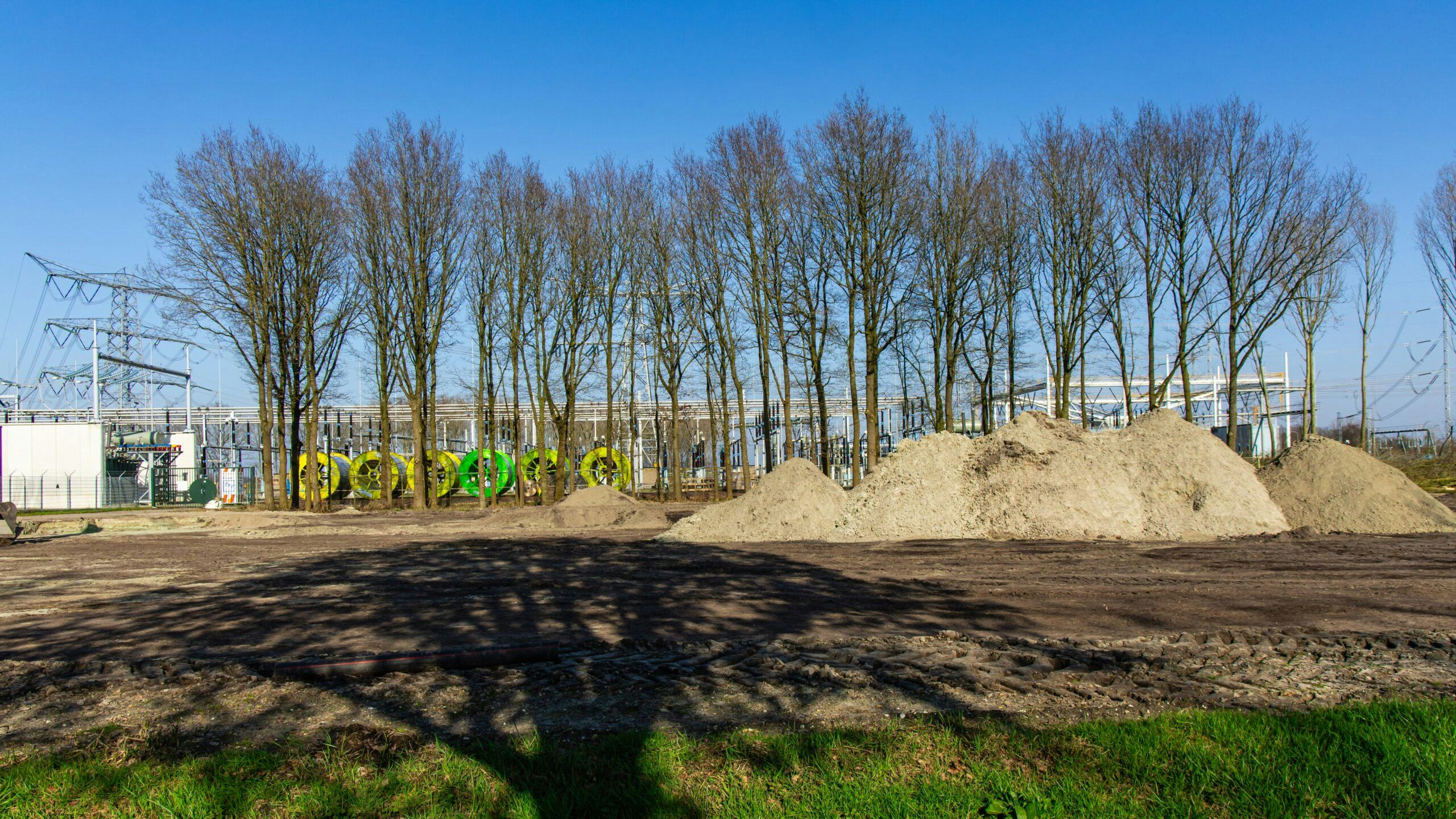 Hoogspanningsstation Meeden in Groningen wordt de komende jaren uitgebreid. Foto: ANP/HH/Sandra Uittenbogaart