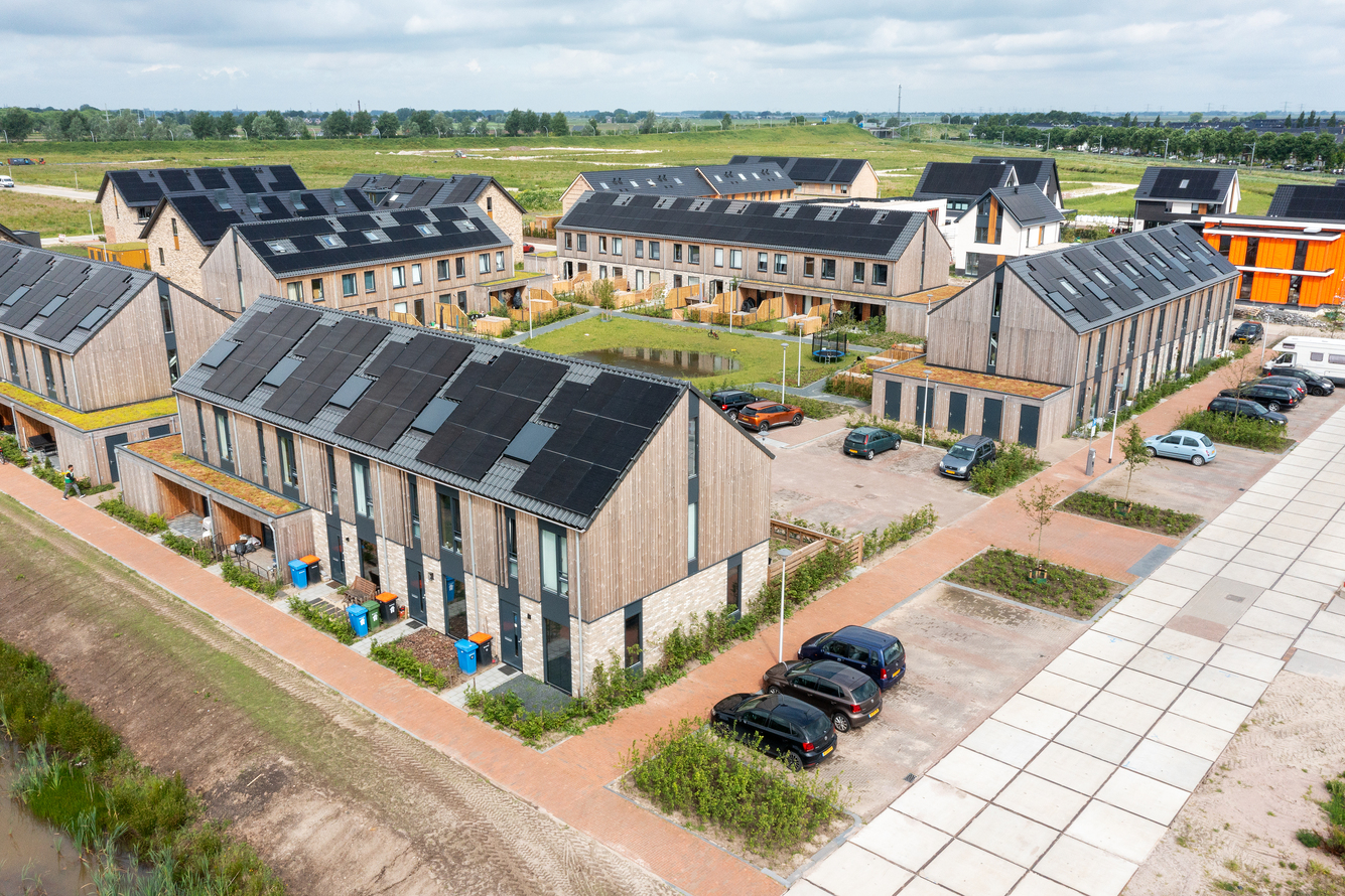 Houten woningen van Plegt-Vos in Zwolle. Foto: mei 2024, Plegt-Vos